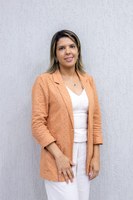 Mayara Valentin Mayara Valentin